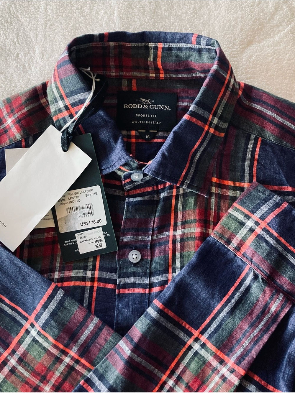 NEW Rodd & Gunn Mens Med. Sports Fit Fairlight Long sleeve Shirt in Indigo Plaid